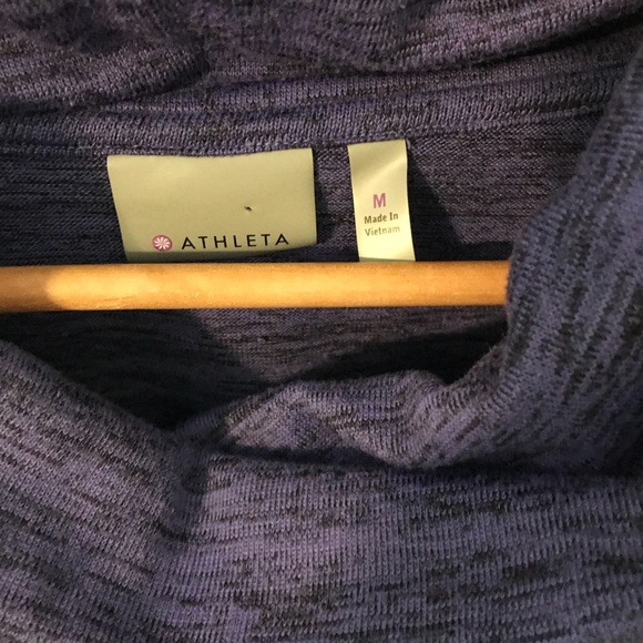 Athleta Pullover - Picture 4 of 6